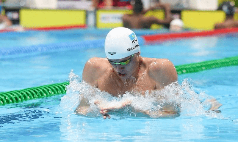 Мужская команда Казахстана по плаванию заняла третье место на Открытом чемпионате России