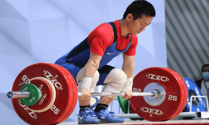 В Ташкенте проходит чемпионат Азии по тяжелой атлетике