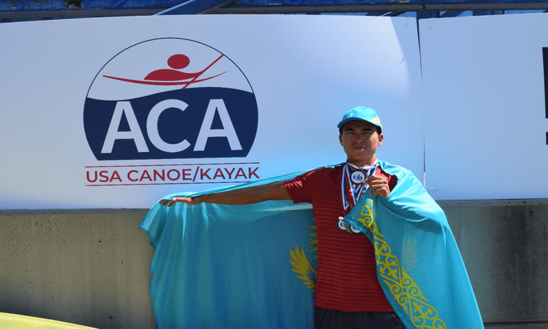 Казахстанский спортсмен стал чемпионом США по гребле