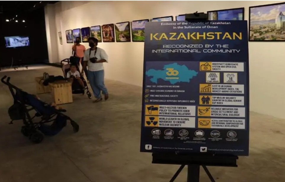 В Омане открылась выставка о Казахстане