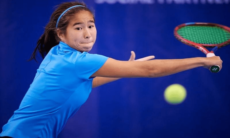 Казахстанские спортсменки вышли в полуфинал международного турнира по теннису