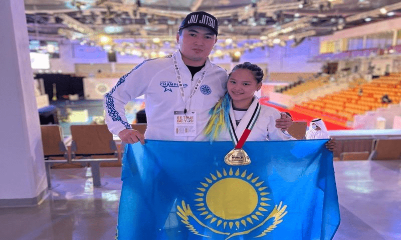 Казахстанка стала трехкратной чемпионкой мира по джиу-джитсу