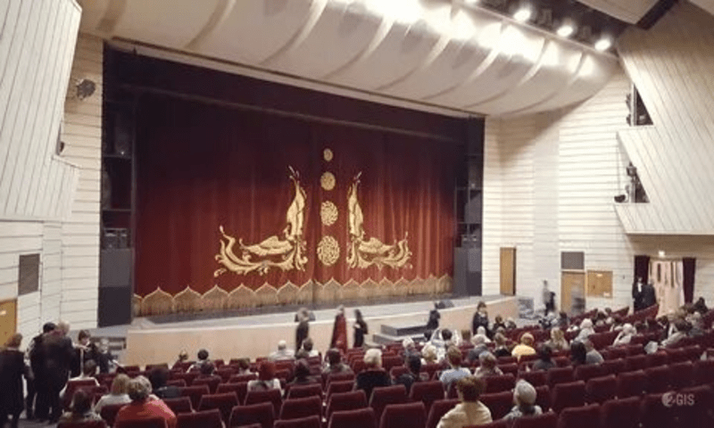 Театр имени Сац в Алматы исполнилось 76 лет