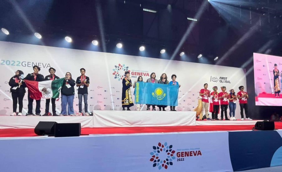 Казахстанские школьники победили на всемирных соревнованиях по робототехнике