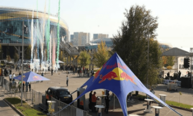 В Алматы гонки серии Race Nation впервые прошли в городском формате